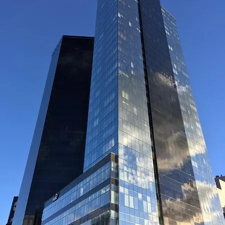 Apartment Tornimae 7 *